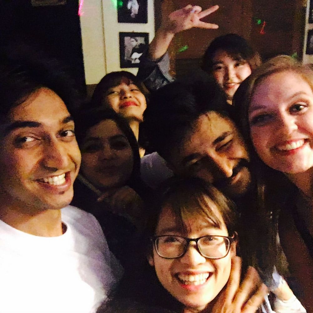 Meet your Posher, Dana